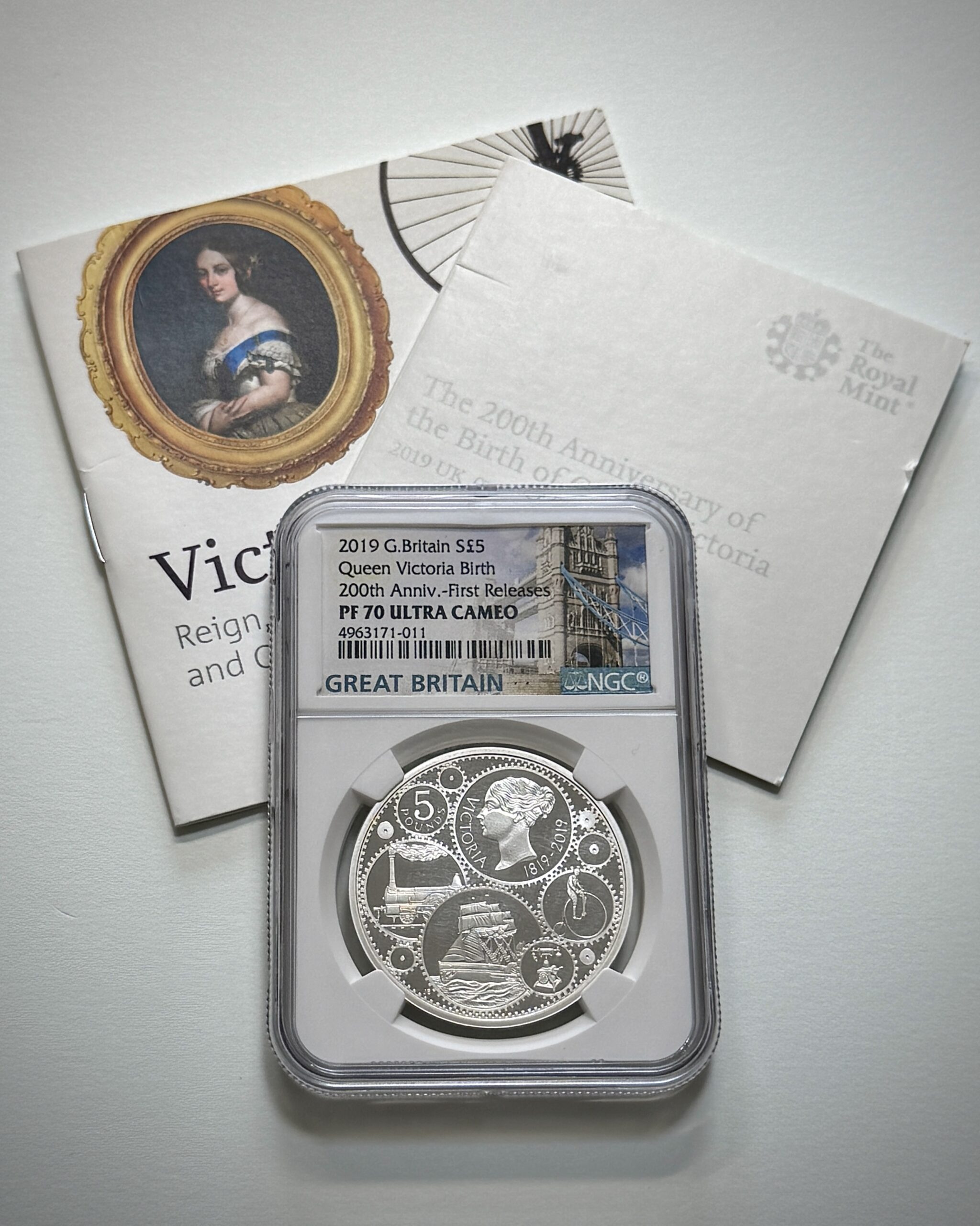 2019 Queen Victoria 200th Anniversary £5 silver proof coin with original Royal Mint commemorative booklet